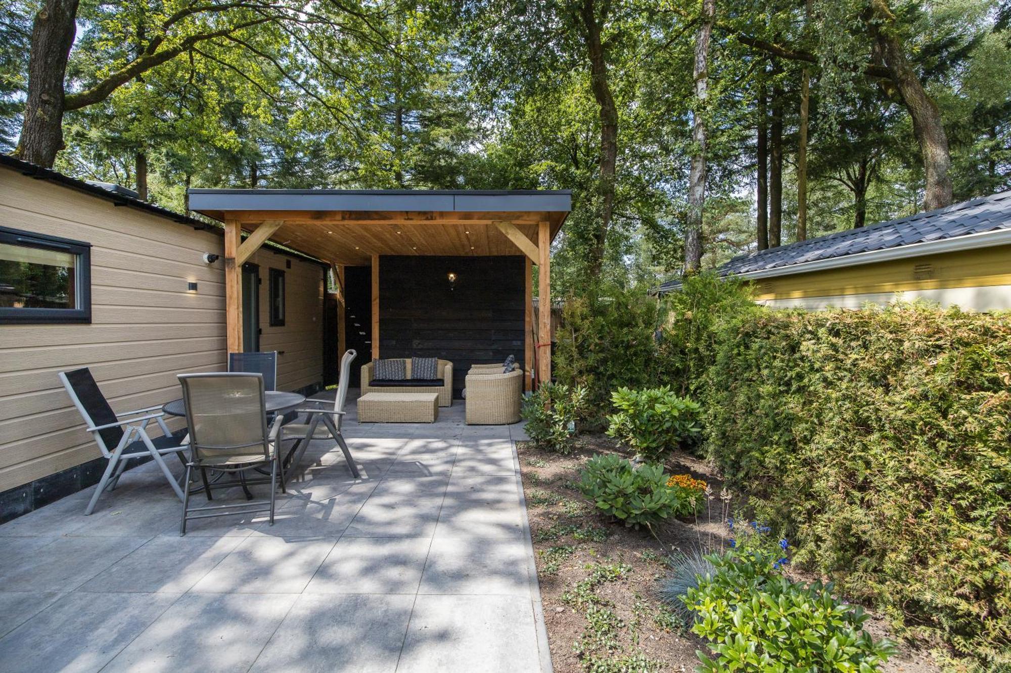 Veluwe Hoenderloo Luxury Chalet With Private Sauna And Hot Tub - Swimming Pool Tennis Court Supermarket Bowling Alley Theatre And Entertainment For Children Exterior foto